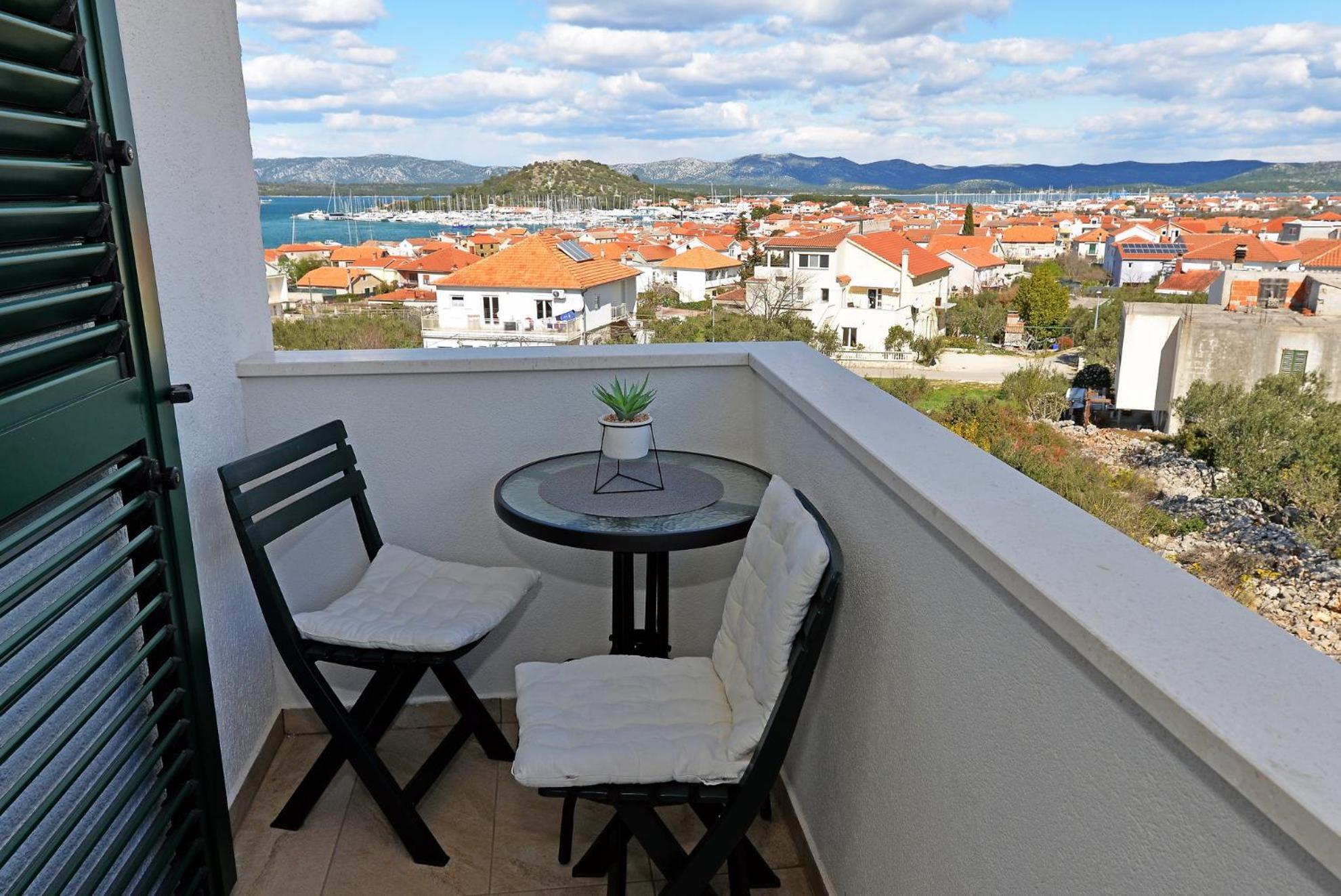 Apartments Kostelic Murter Luaran gambar