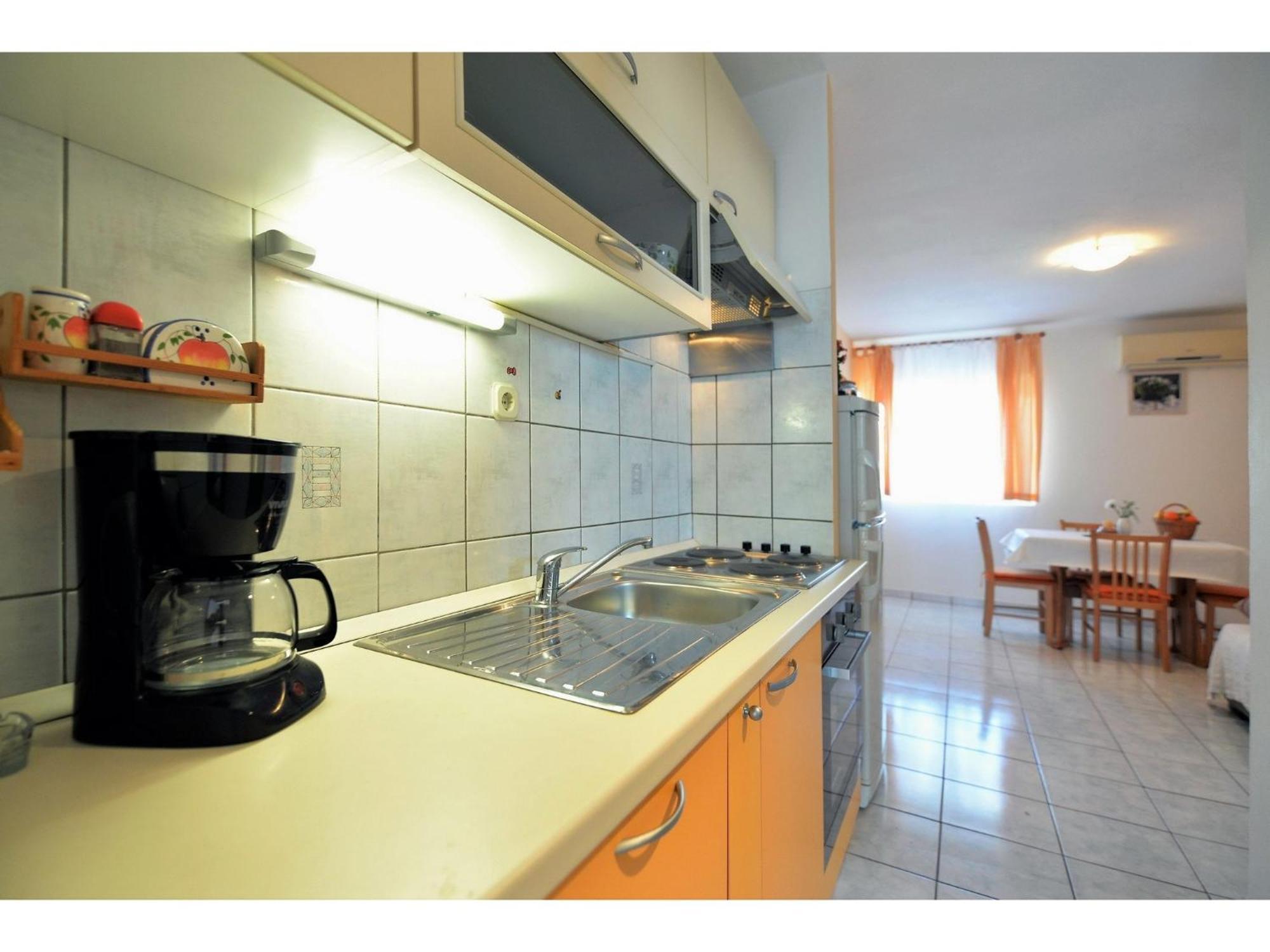 Apartments Kostelic Murter Bilik gambar