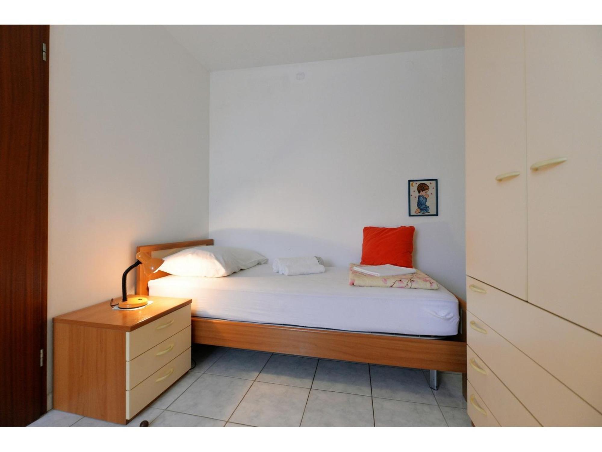 Apartments Kostelic Murter Bilik gambar