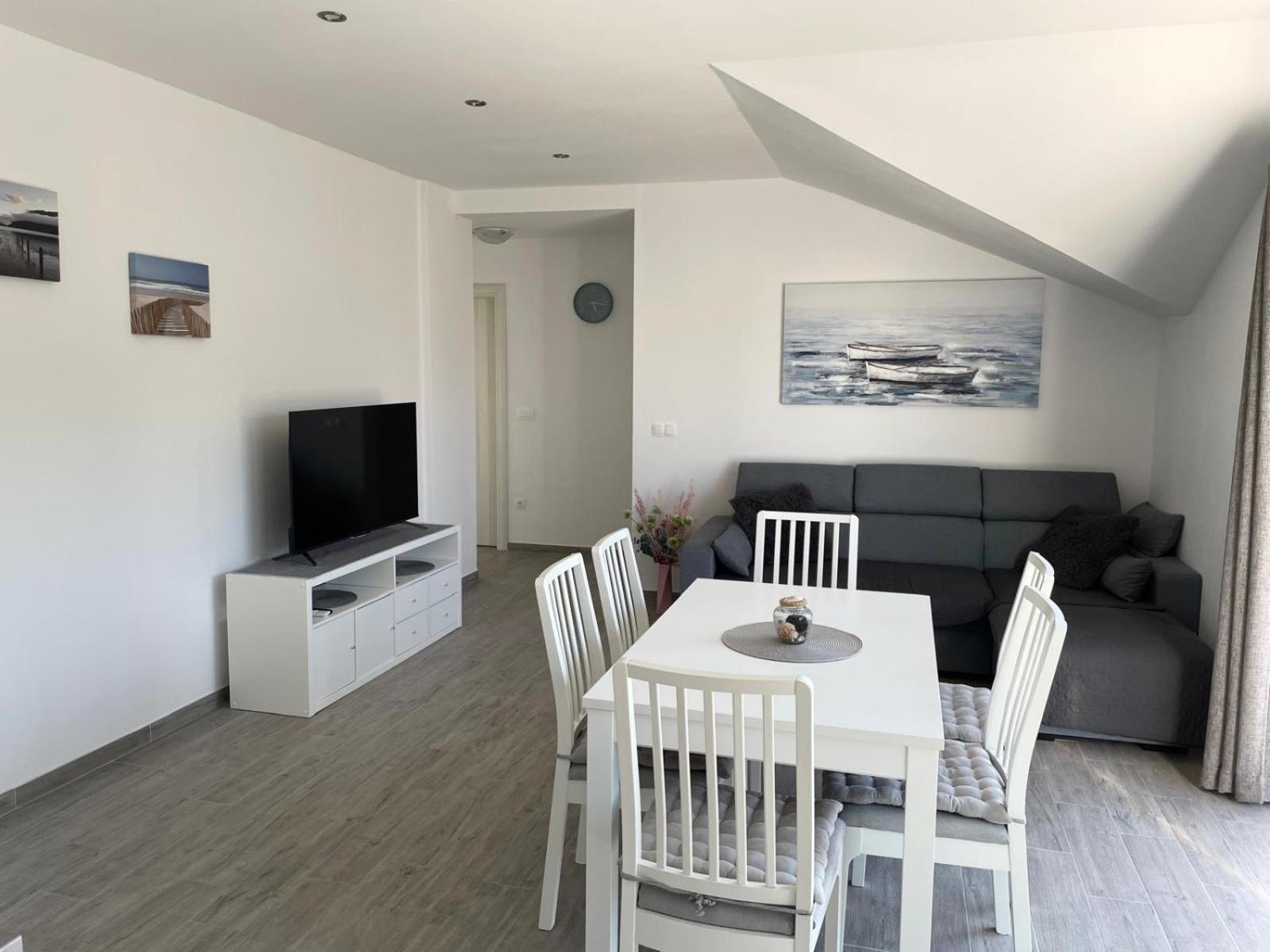 Apartments Kostelic Murter Luaran gambar